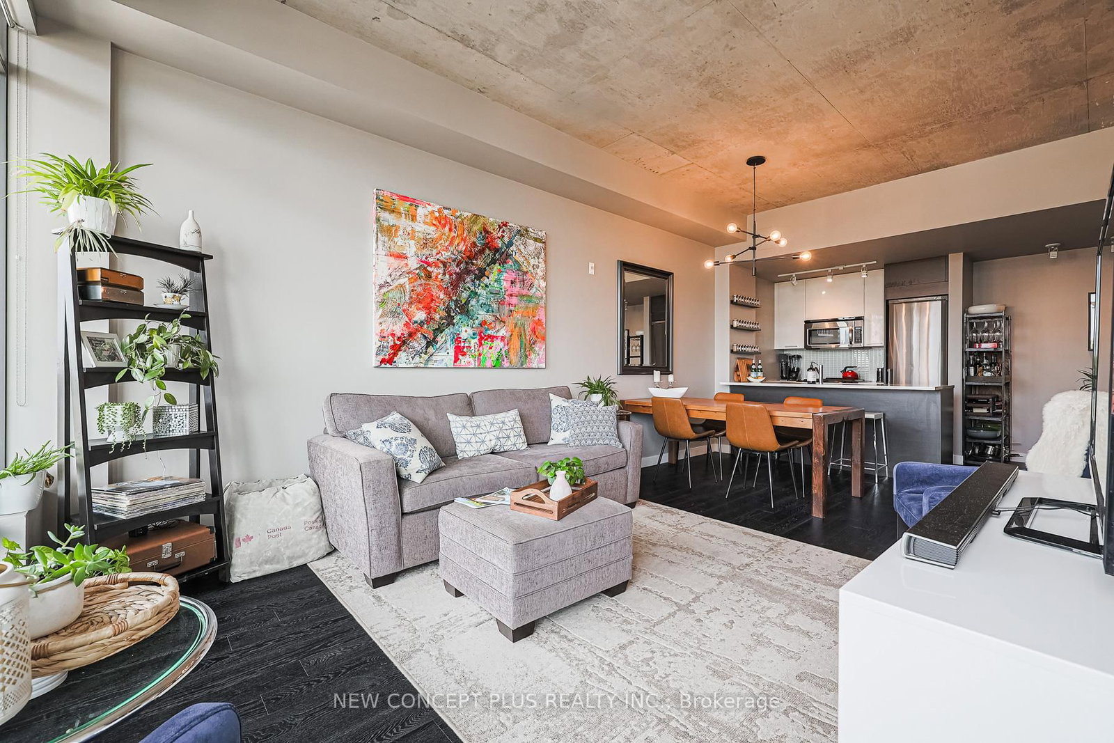 90 Broadview Avenue, Unit 634 - Photo 17