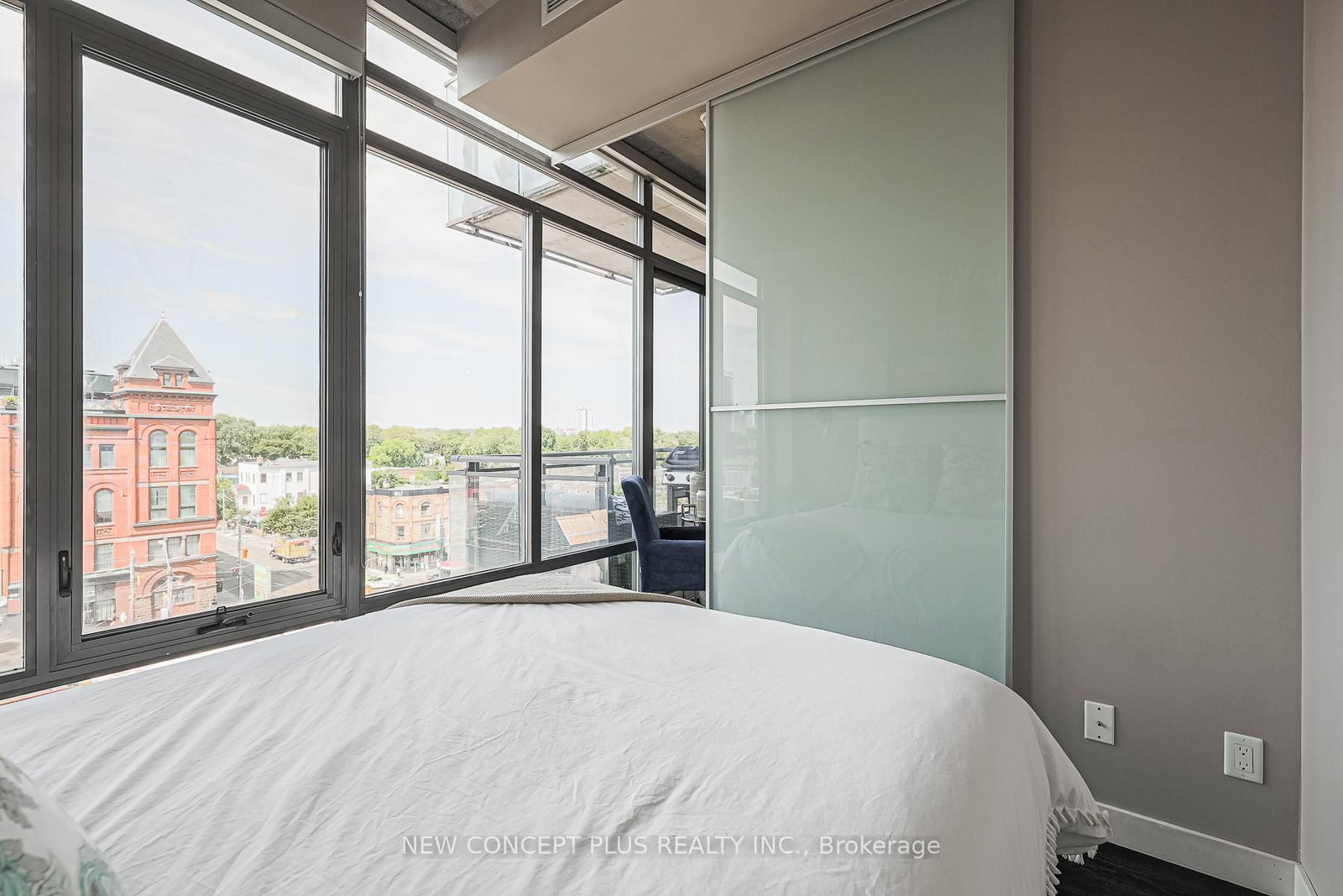 90 Broadview Avenue, Unit 634 - Photo 20