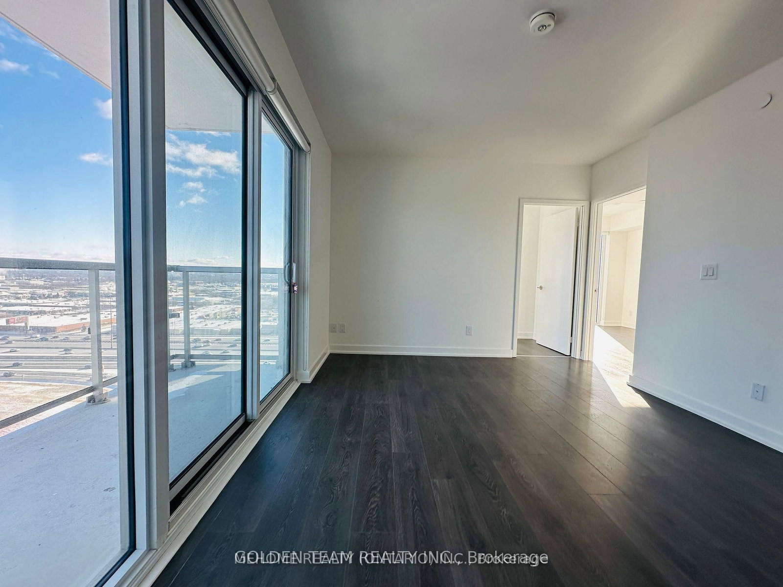 2033 Kennedy Road, Unit 2209 - Photo 11