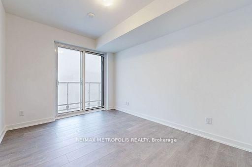 2033 KENNEDY Road, Unit 3810 - Photo 14