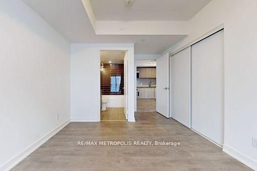 2033 KENNEDY Road, Unit 3810 - Photo 17