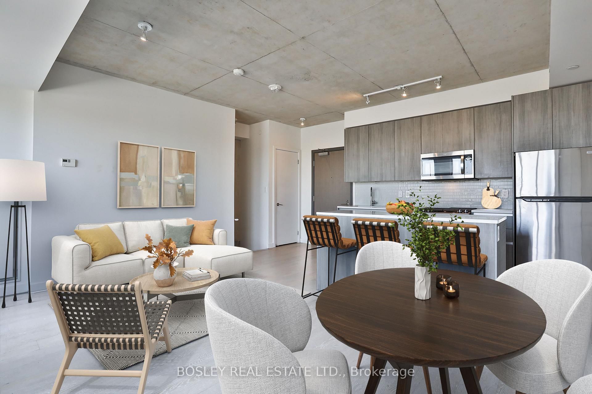 246 Logan Avenue, Unit PH 714