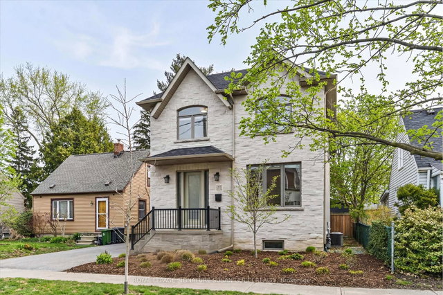 20 Warvet Crescent