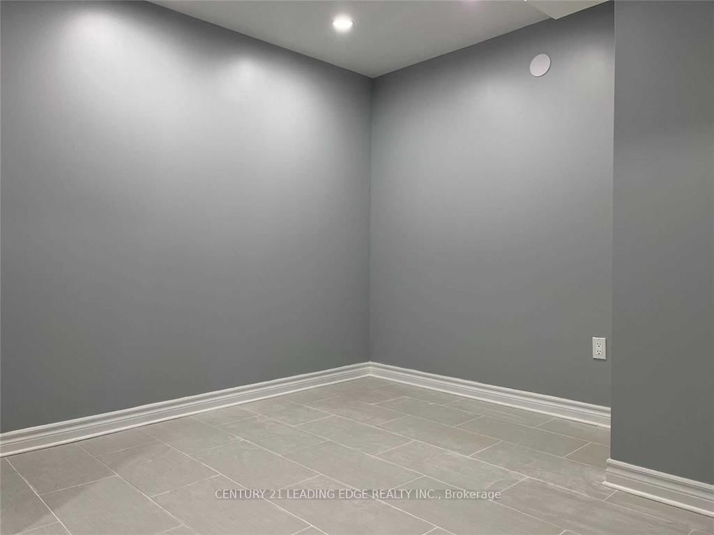41 Roseglor Crescent, Unit Bsmt - Photo 21