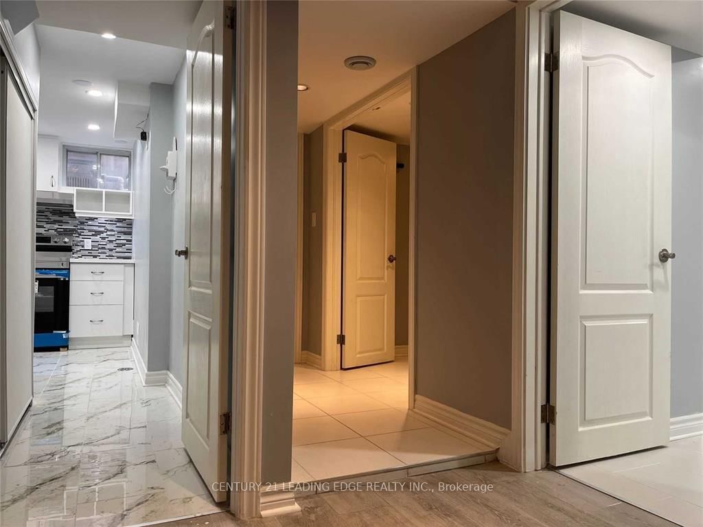 41 Roseglor Crescent, Unit Bsmt - Photo 6