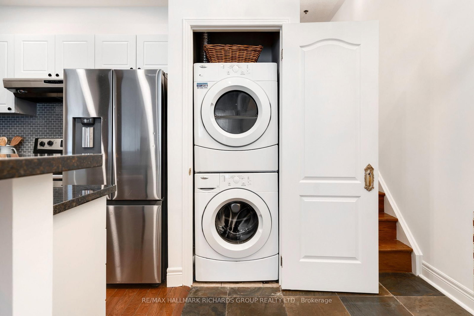 325 Kingston Road, Unit 101 - Photo 11