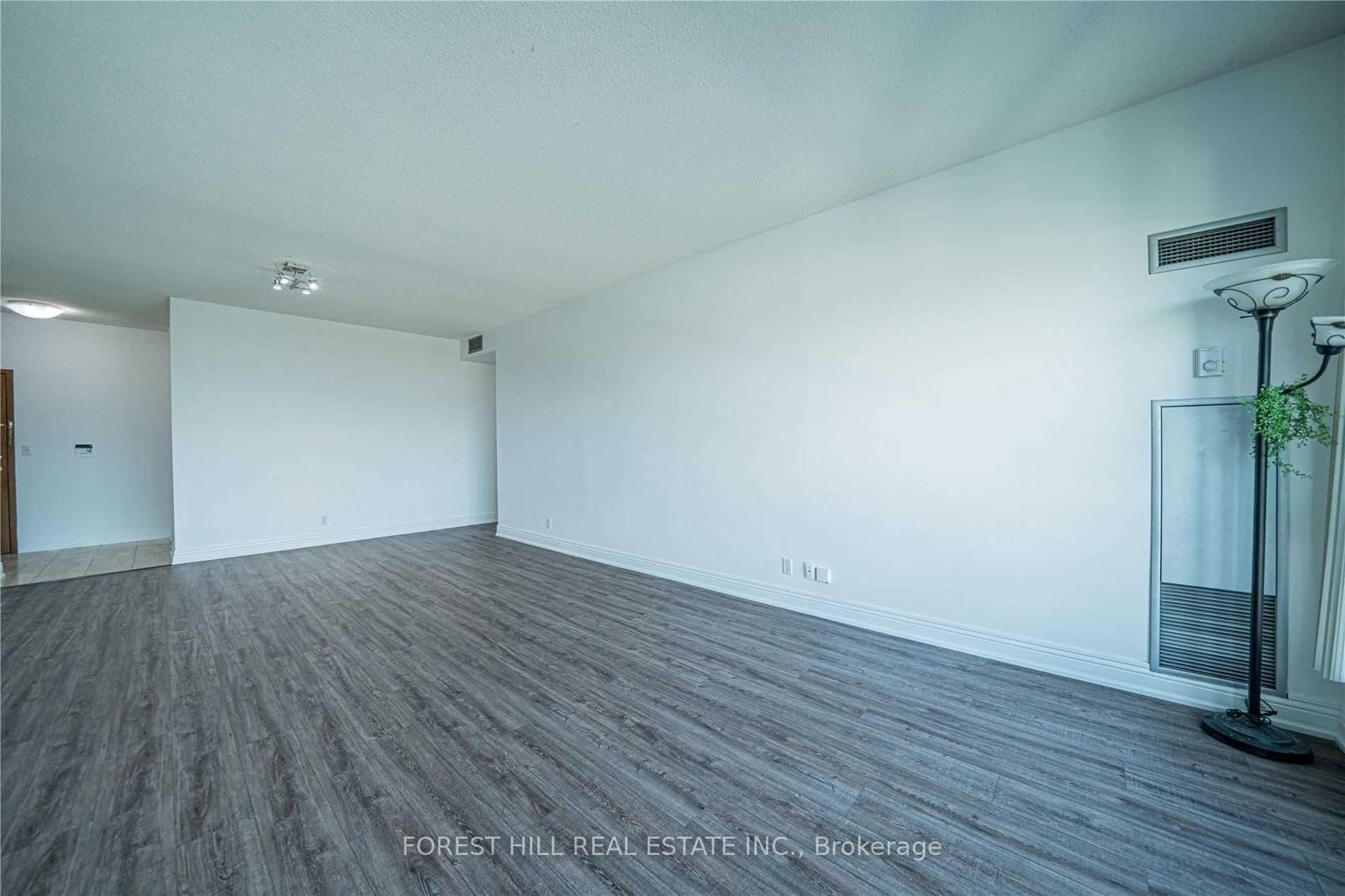 18 Lee Centre Drive, Unit PH109 - Photo 12