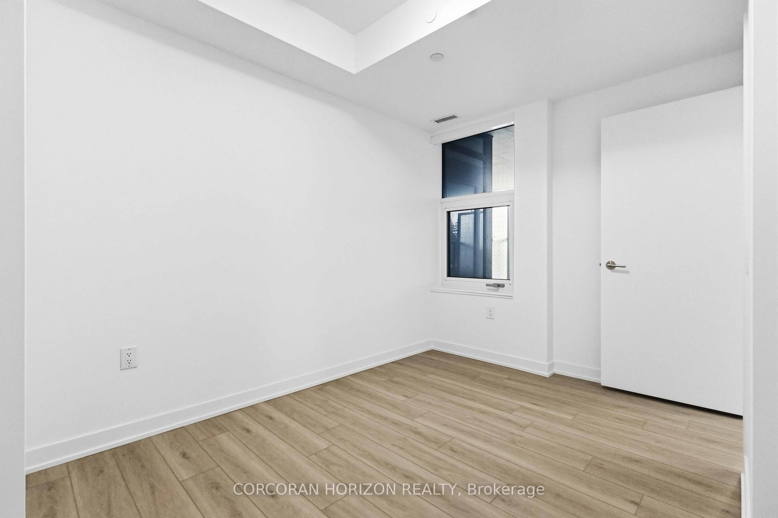 7437 Kingston Road, Unit 201 - Photo 24