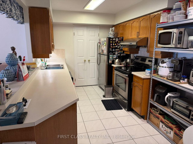 708 - 175 Bamburgh Circle