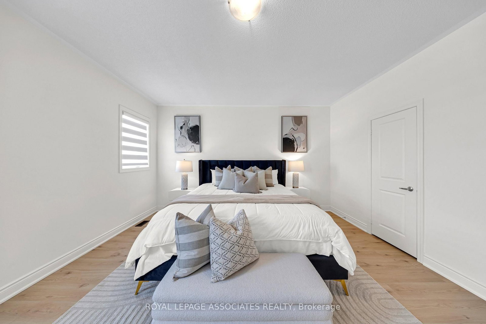 2215 Beckman Crescent - Photo 33