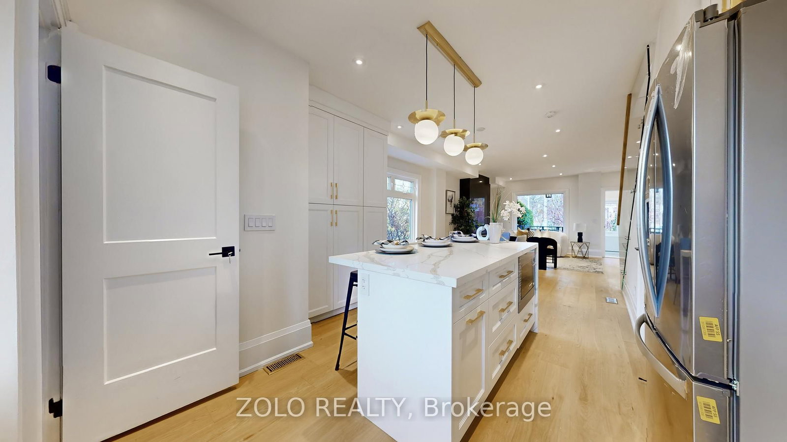 98 Woodmount Avenue - Photo 13