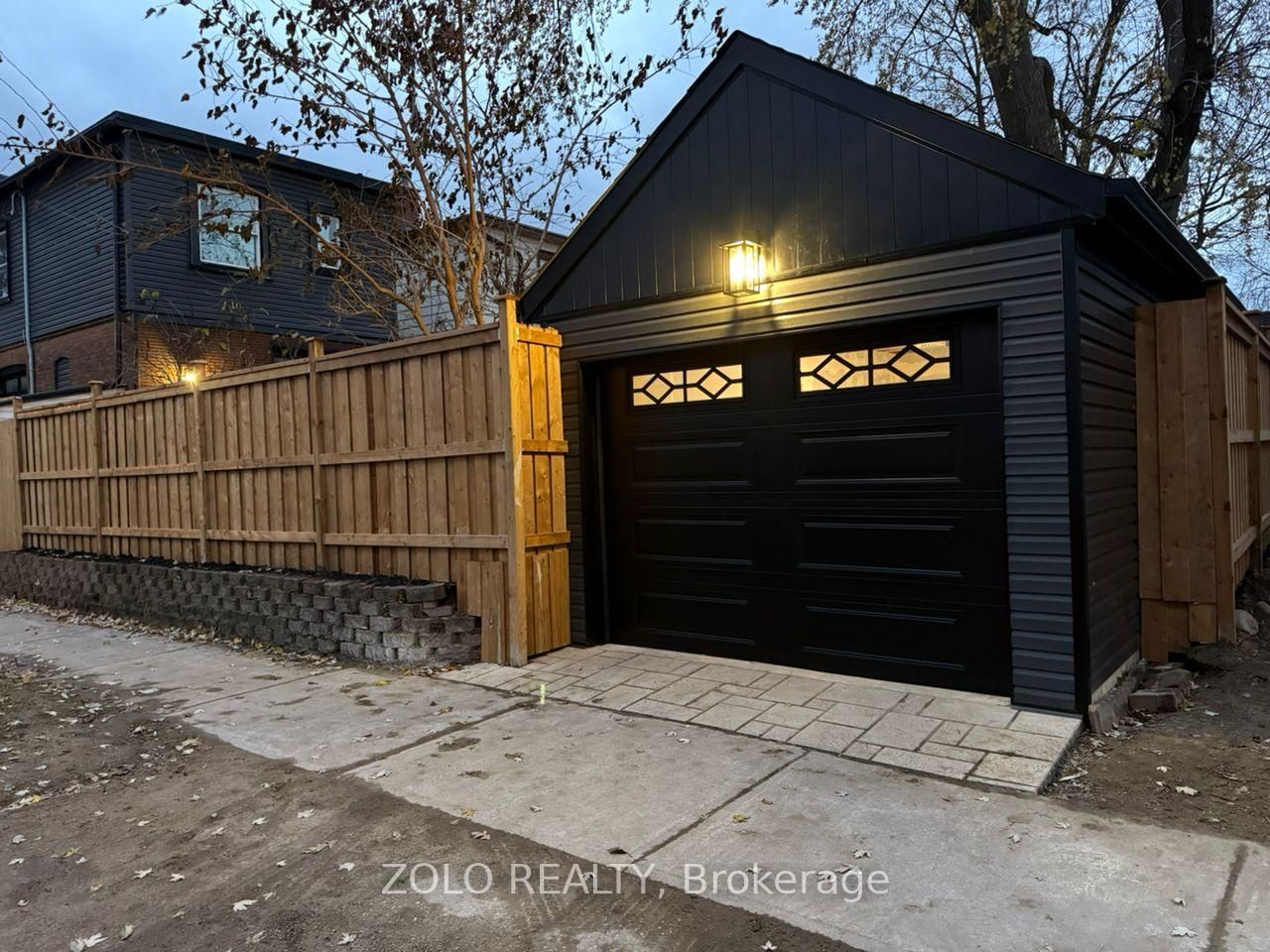 98 Woodmount Avenue - Photo 45