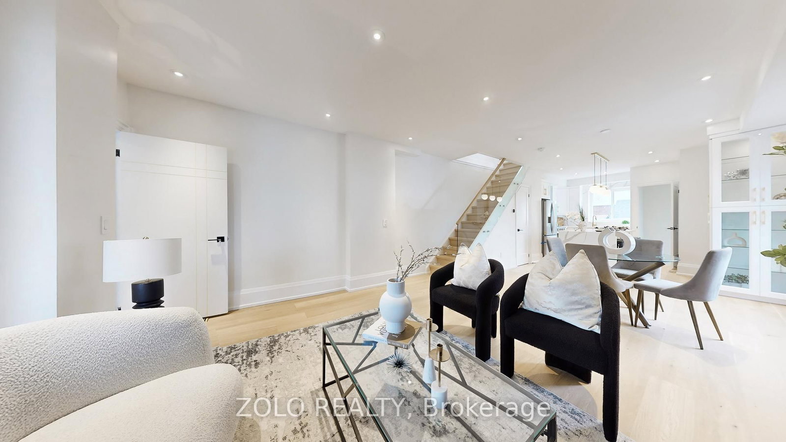 98 Woodmount Avenue - Photo 8