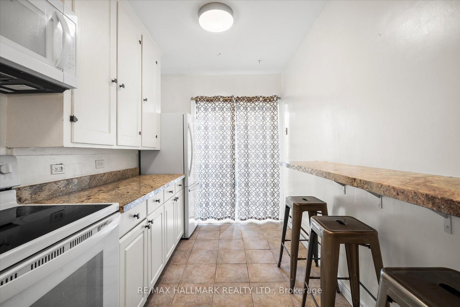 50 Benlamond Avenue - Photo 29