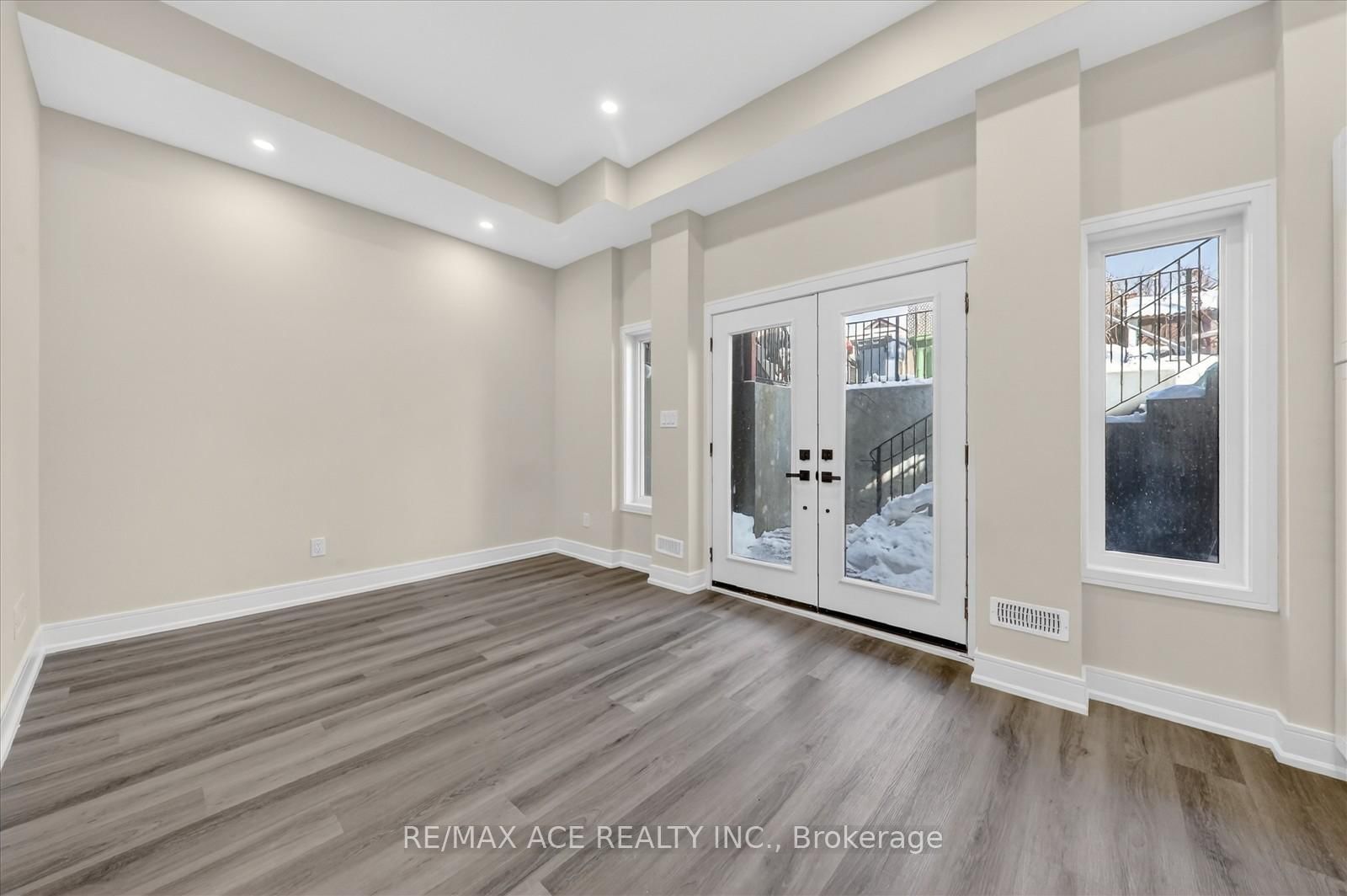33 August Avenue - Photo 47
