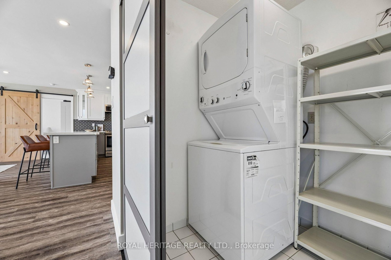 711 Rossland Road E, Unit 1209 - Photo 22