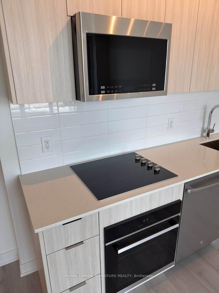 743 Warden Avenue, Unit 219 - Photo 3