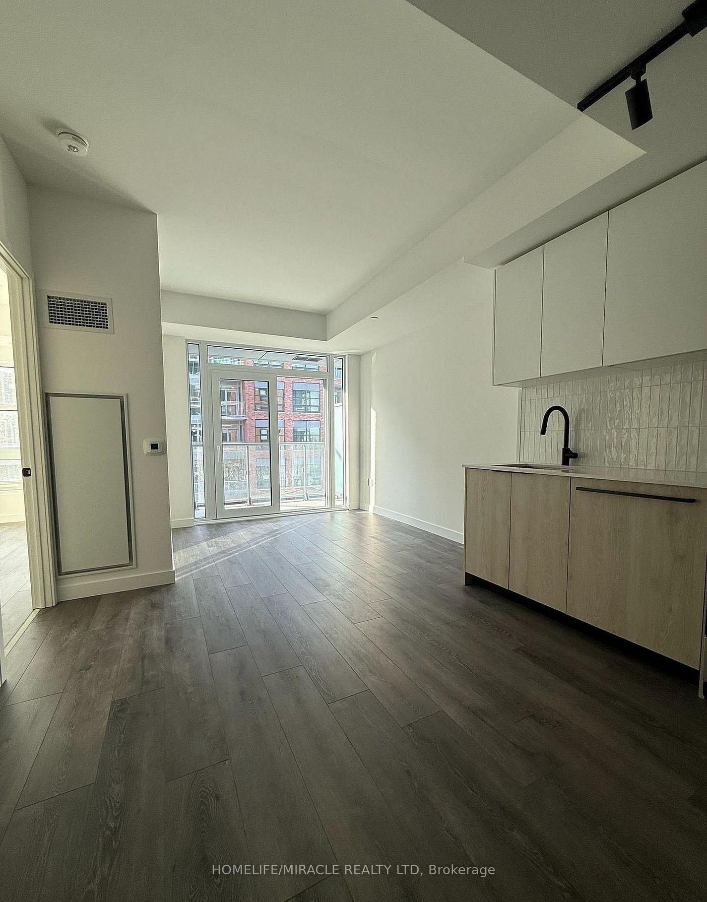 1635 Military Trail, Unit 405 - Photo 8