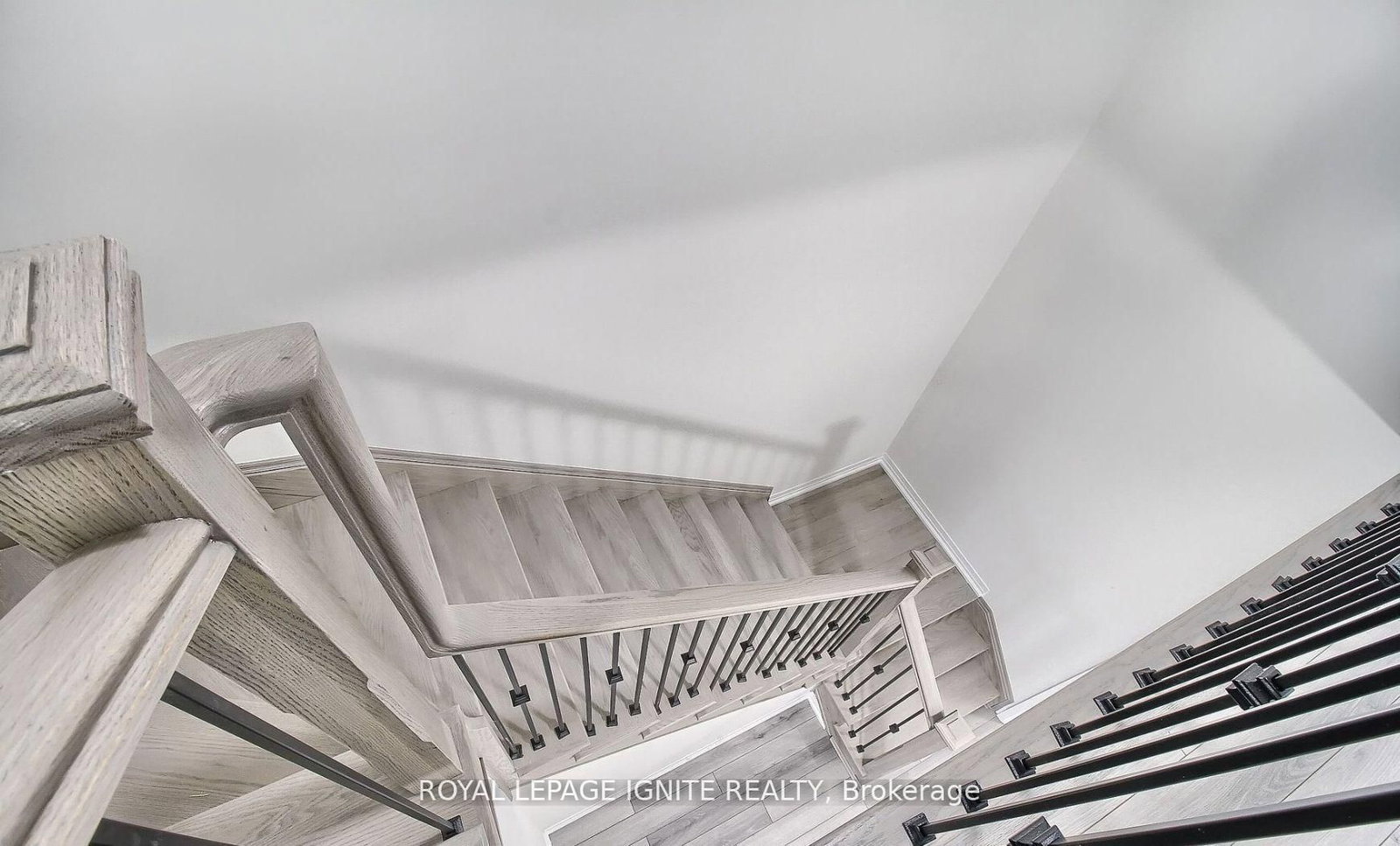 1079 Cameo Street - Photo 11