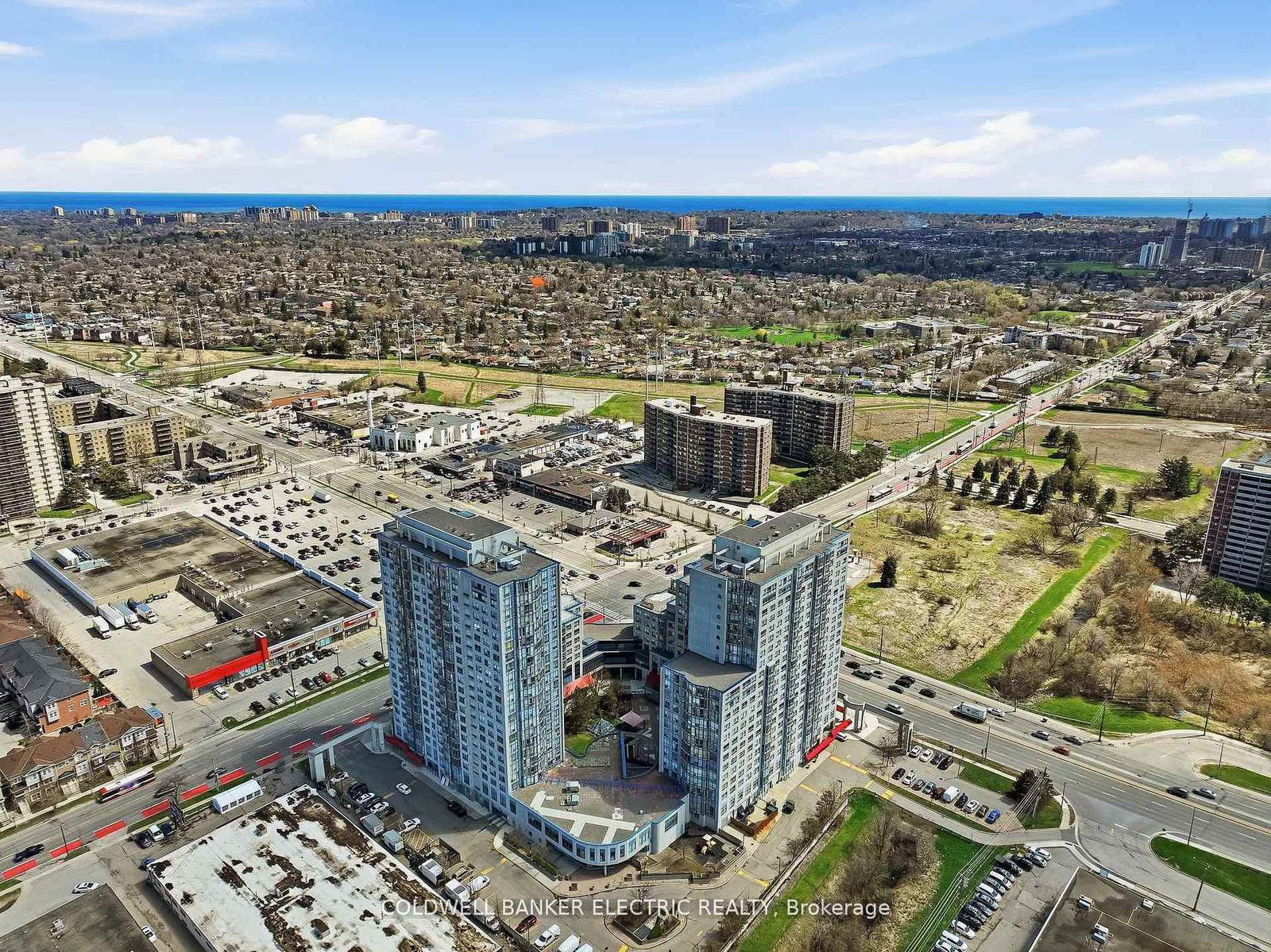2550 Lawrence Avenue E, Unit 815 - Photo 32