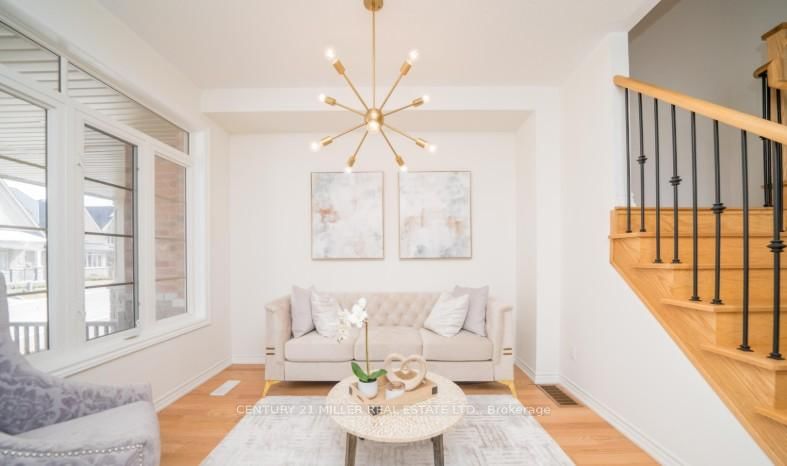 home for lease on 44 Workmens Circle