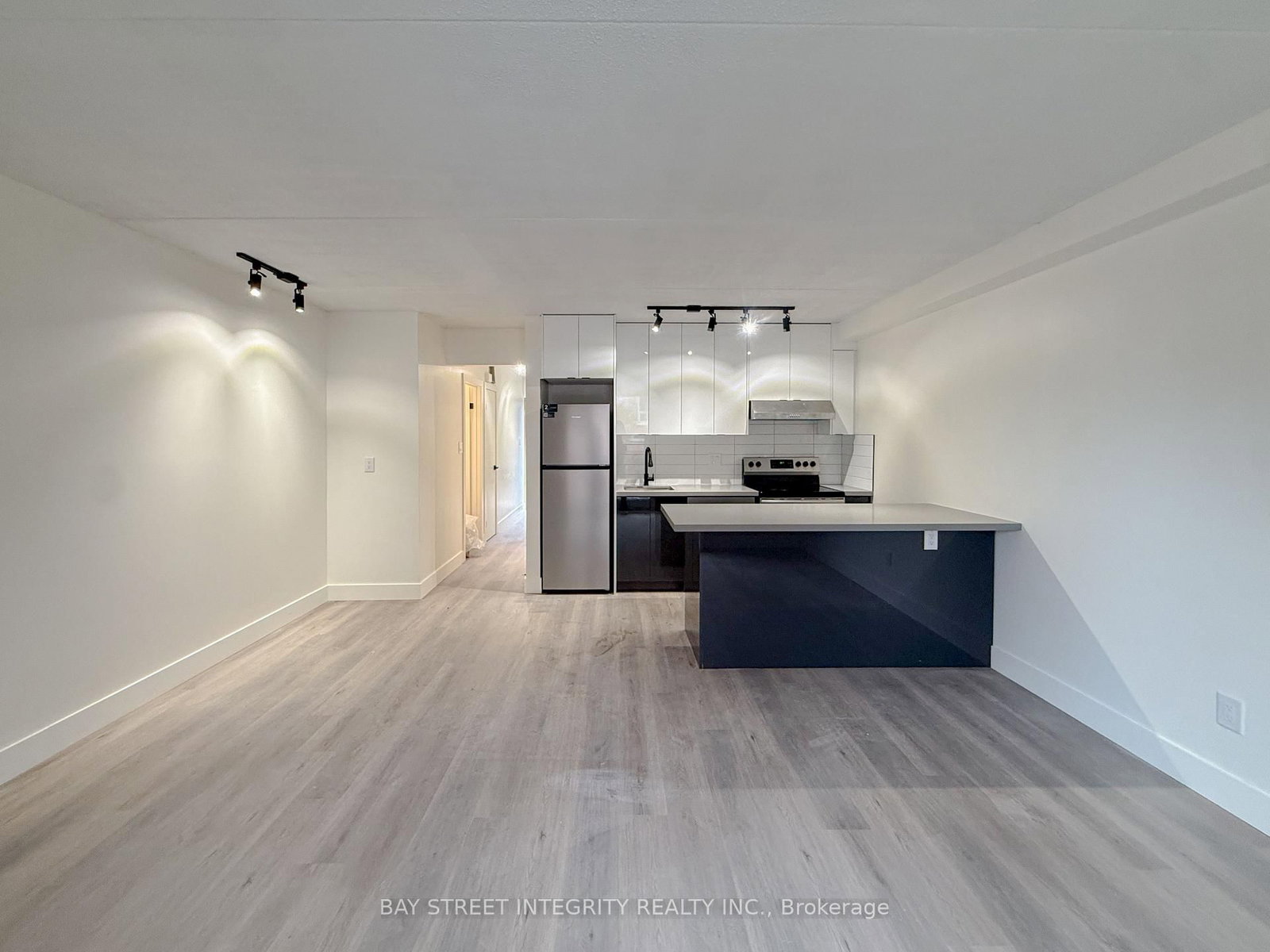 678 Queen Street E, Unit Unit 2