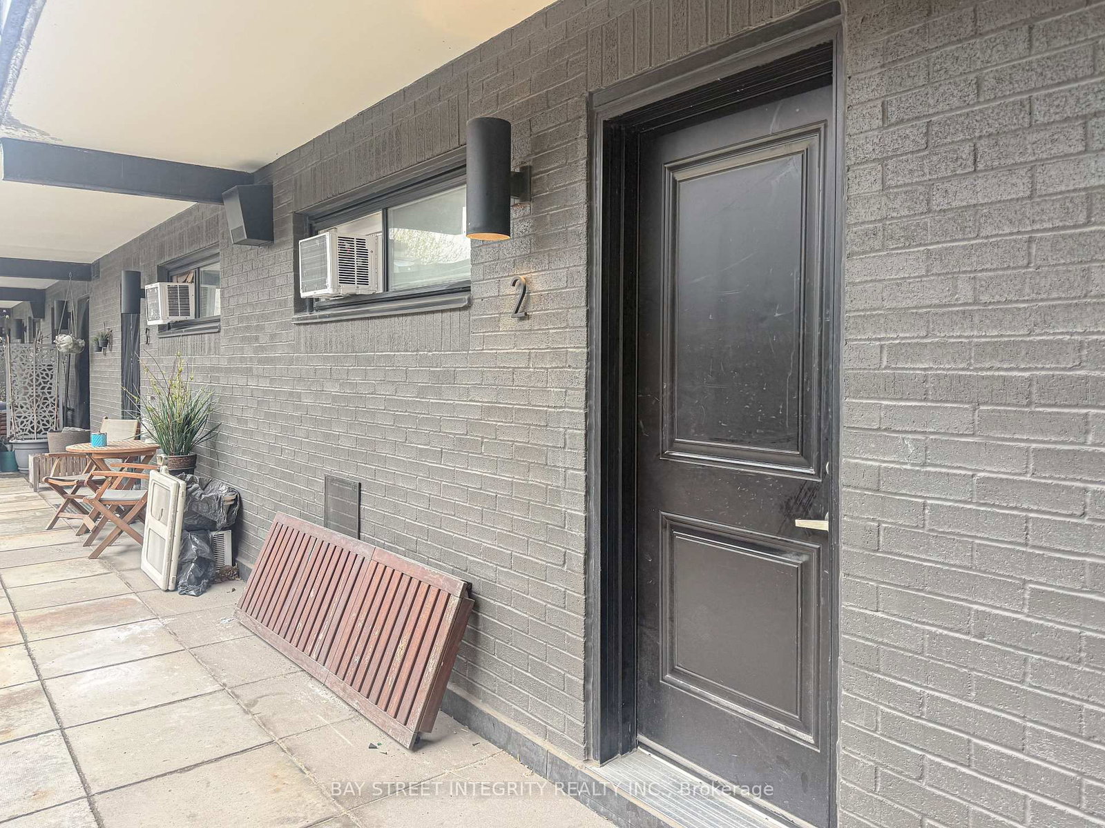 678 Queen Street E, Unit Unit 2 - Photo 8
