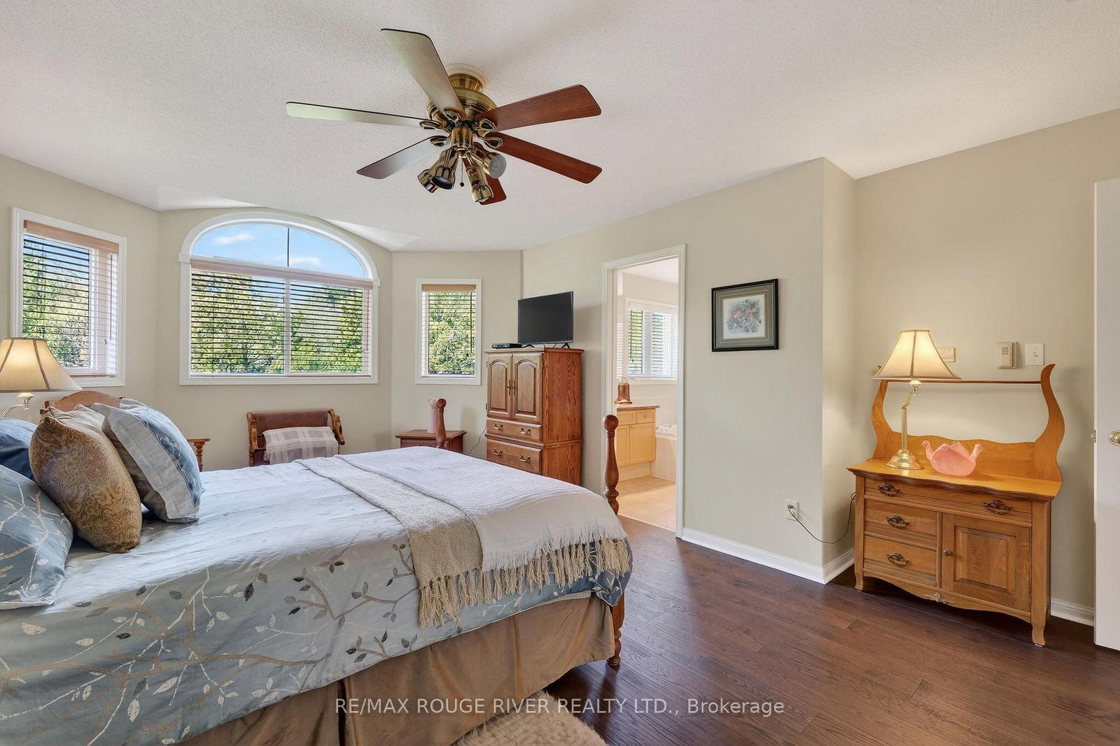 461 Summerpark Crescent - Photo 23