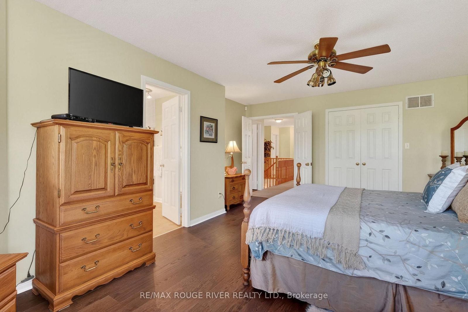 461 Summerpark Crescent - Photo 24