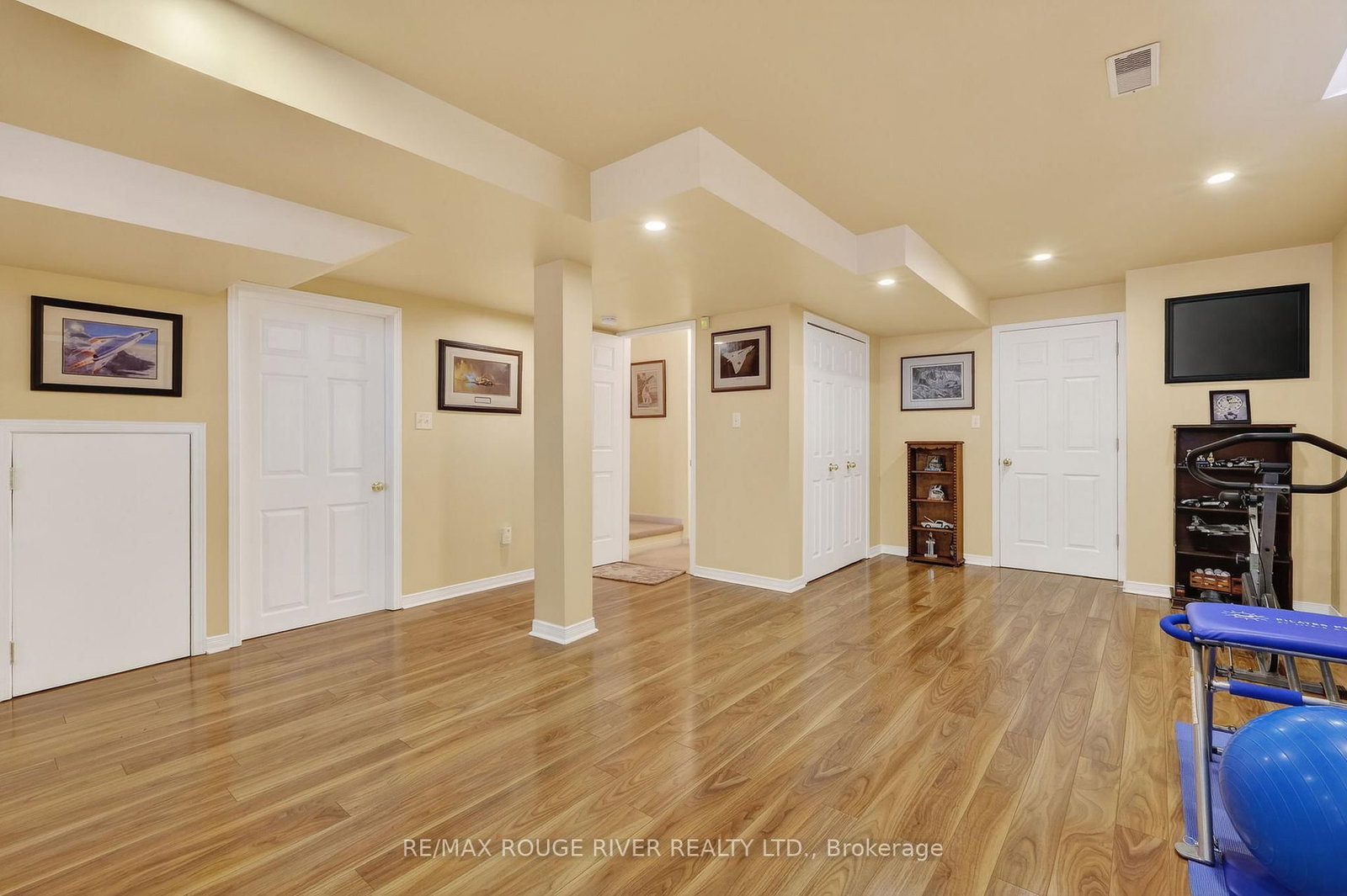 461 Summerpark Crescent - Photo 32
