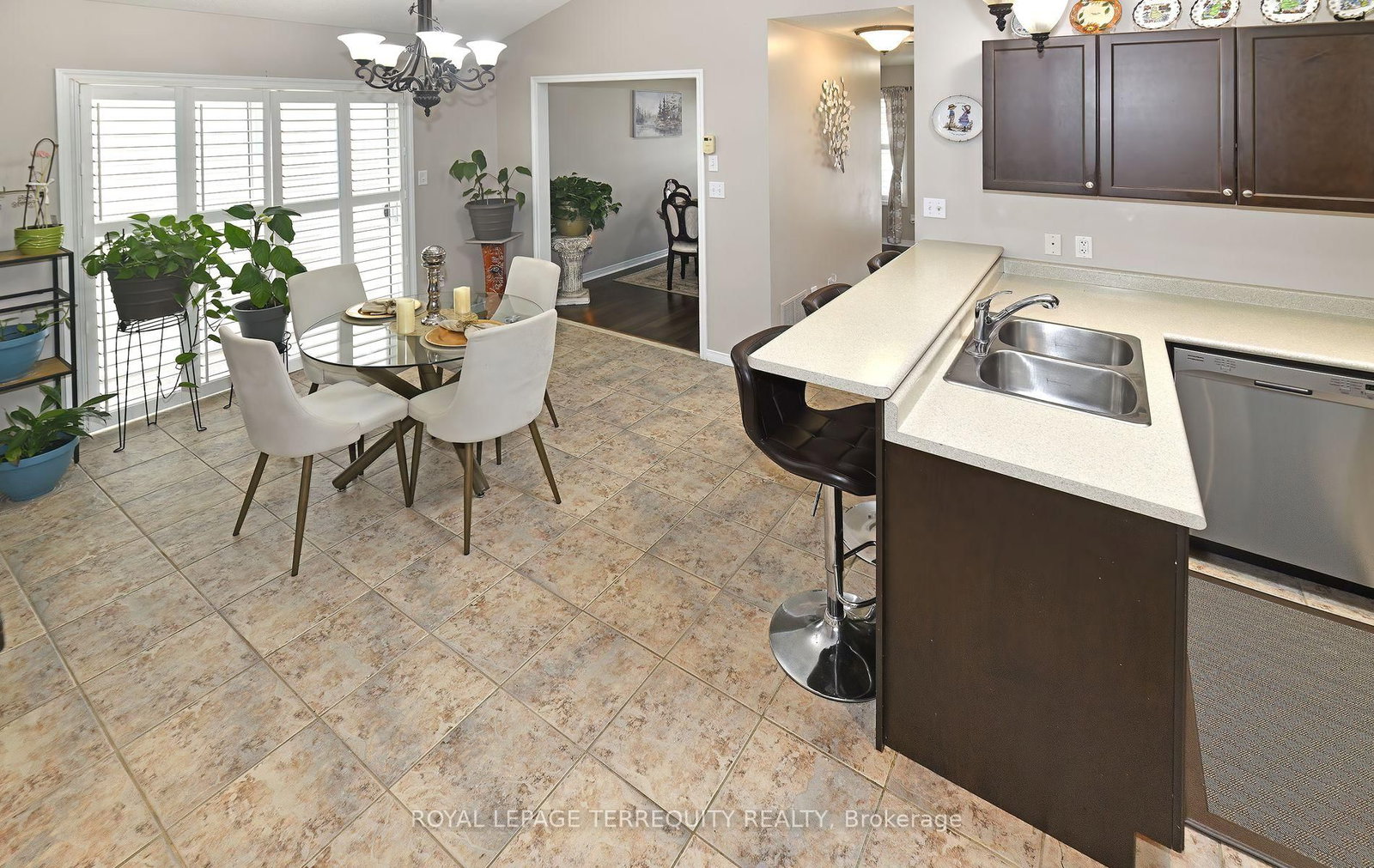 591 Luple Avenue - Photo 15