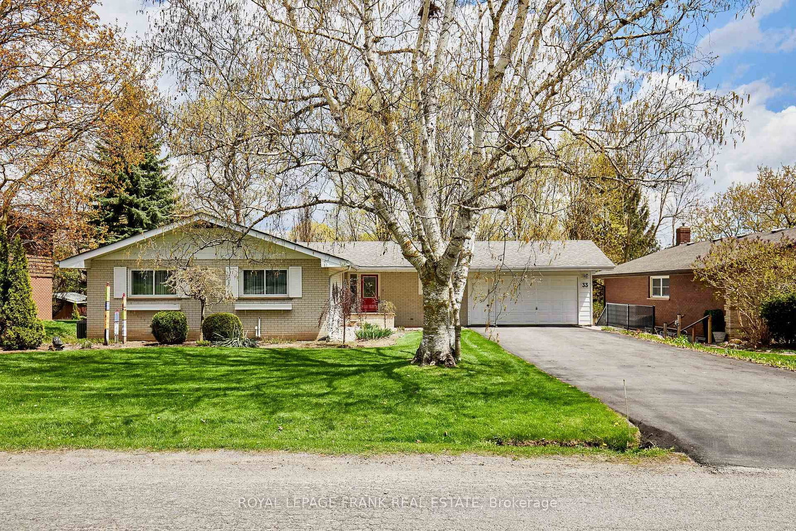 Detached House for sale at 33 Ottawa Street, Scugog, Ontario, L9L 1K2 - Port Perry - MLS: E13114818