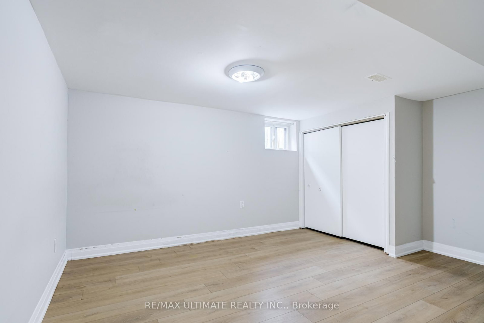 114 Canlish Road - Photo 8