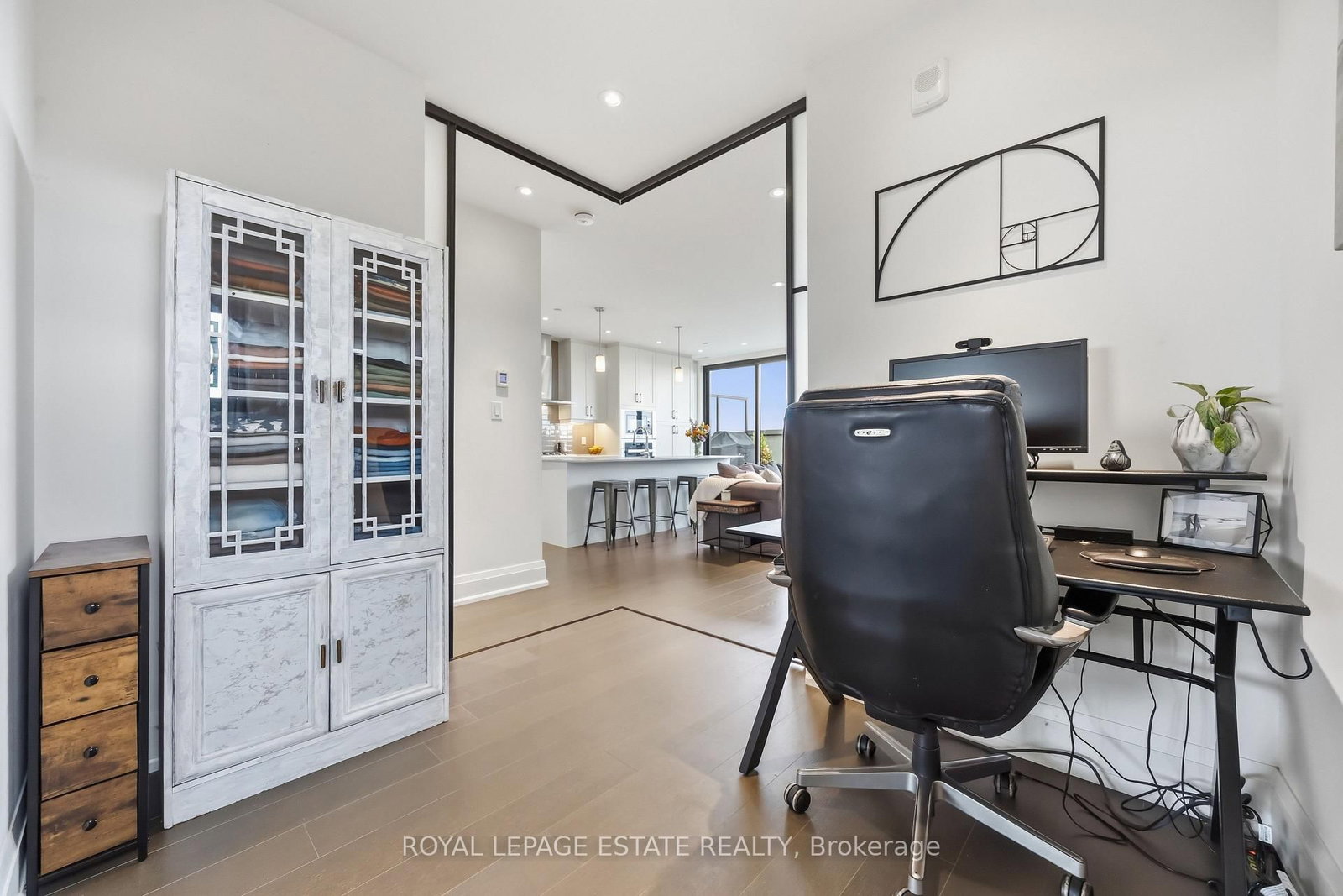 365 Beech Avenue, Unit 511 - Photo 13