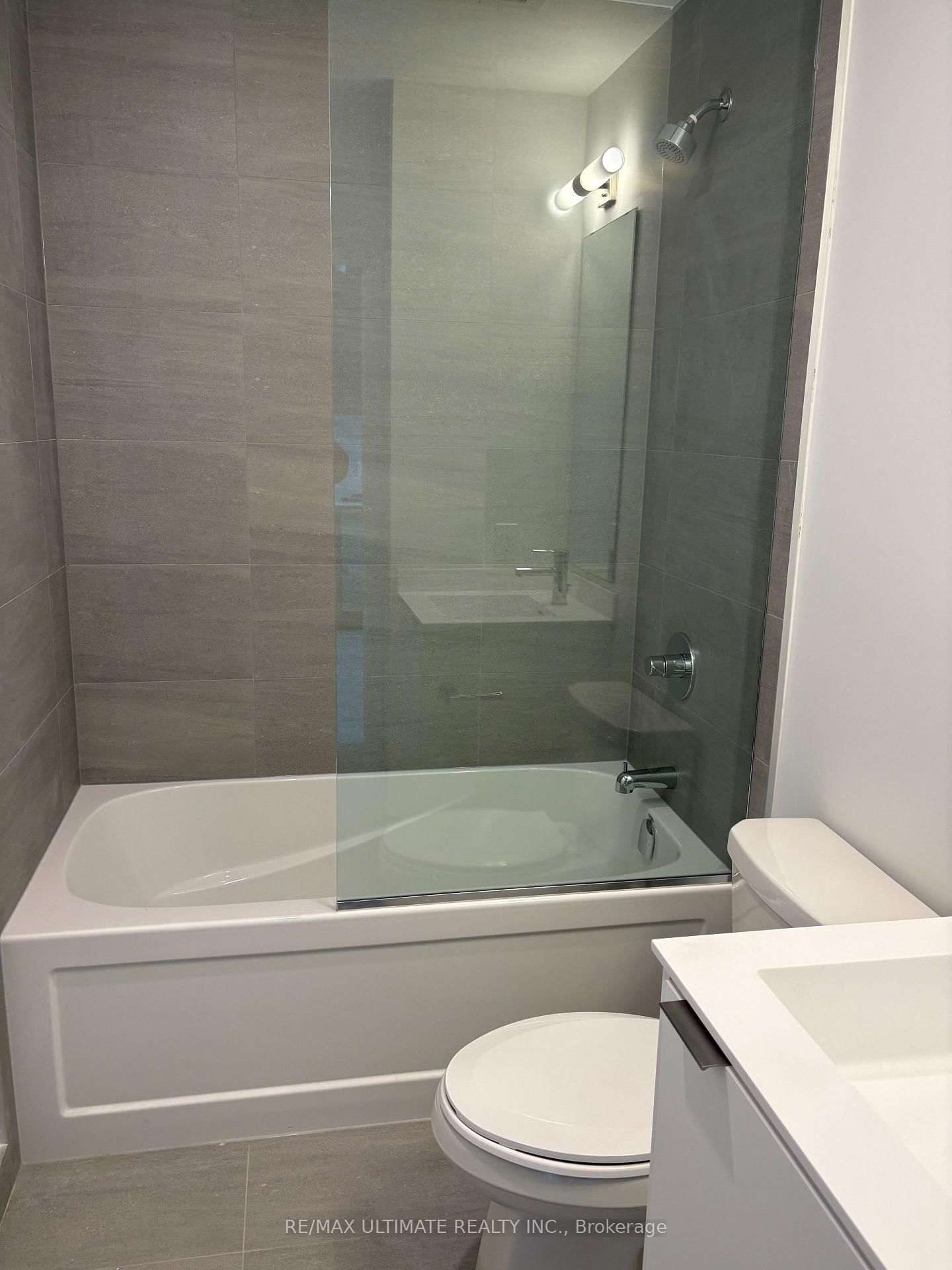 743 Warden Avenue, Unit 315 - Photo 9