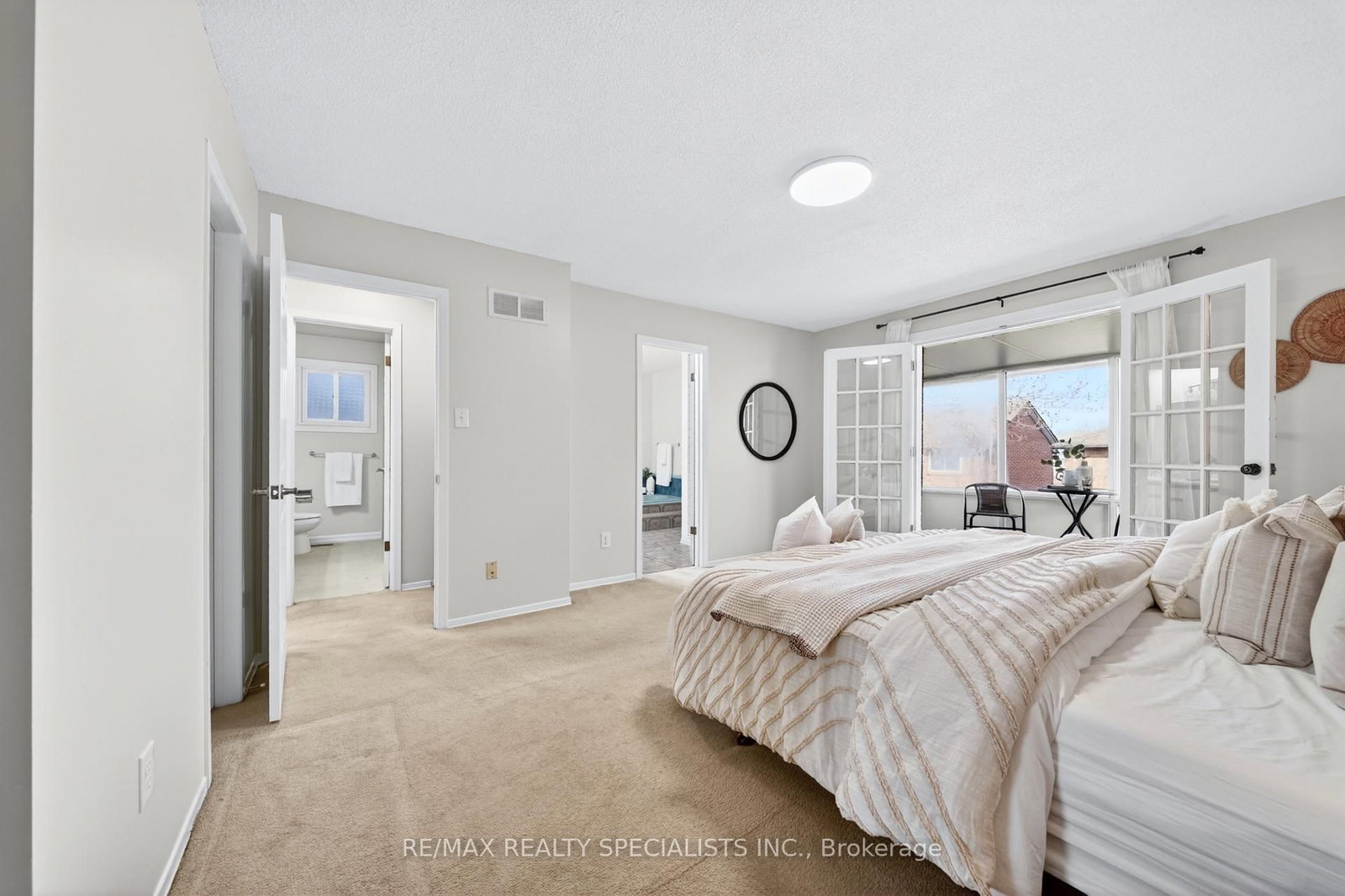 17 Payzac Avenue - Photo 24