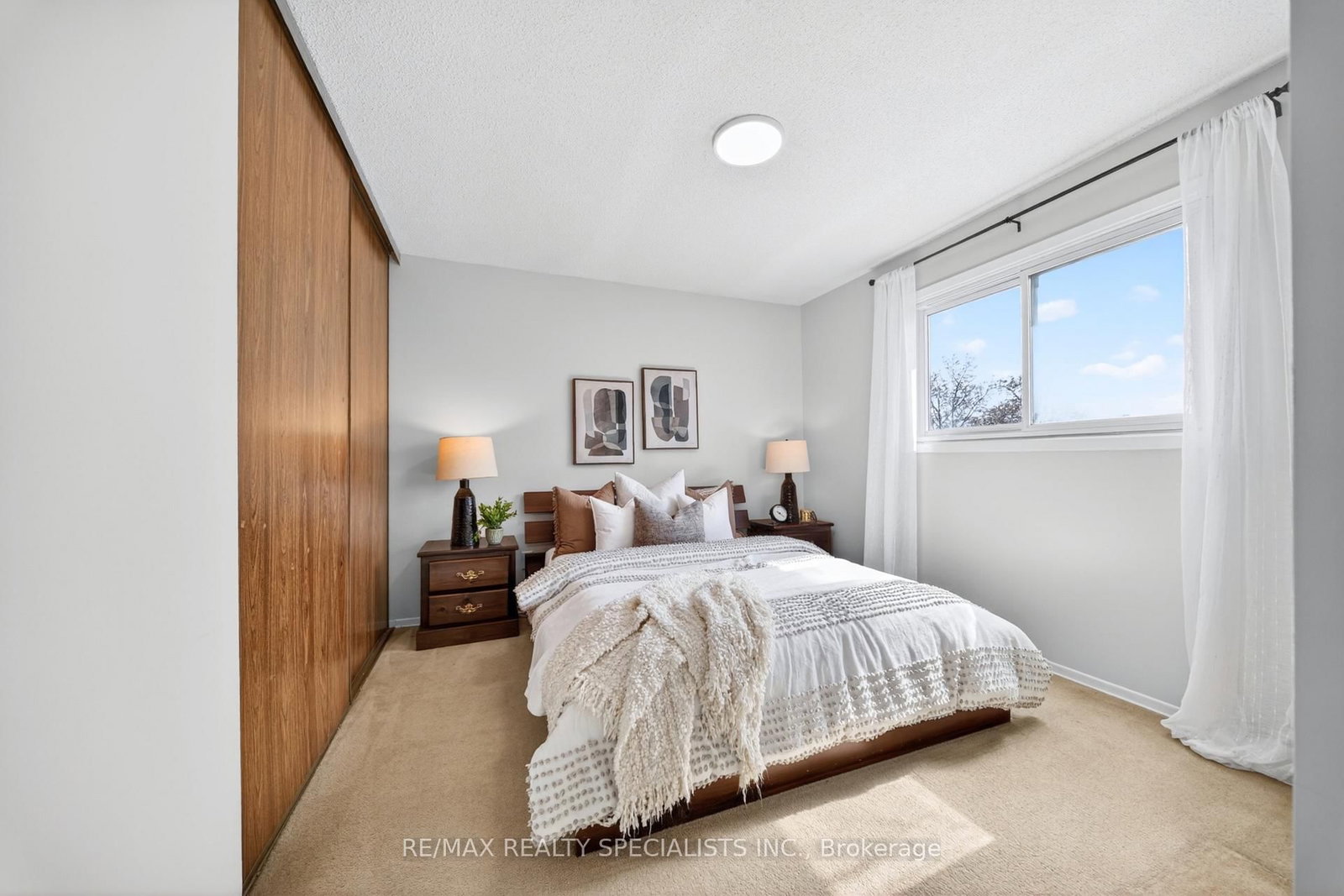 17 Payzac Avenue - Photo 29