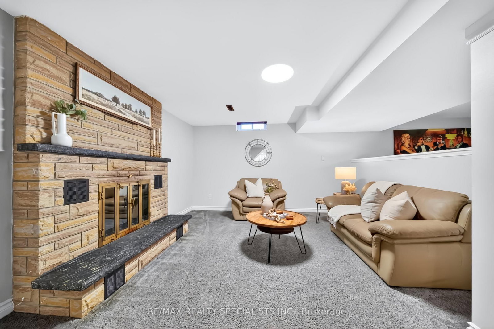 17 Payzac Avenue - Photo 37