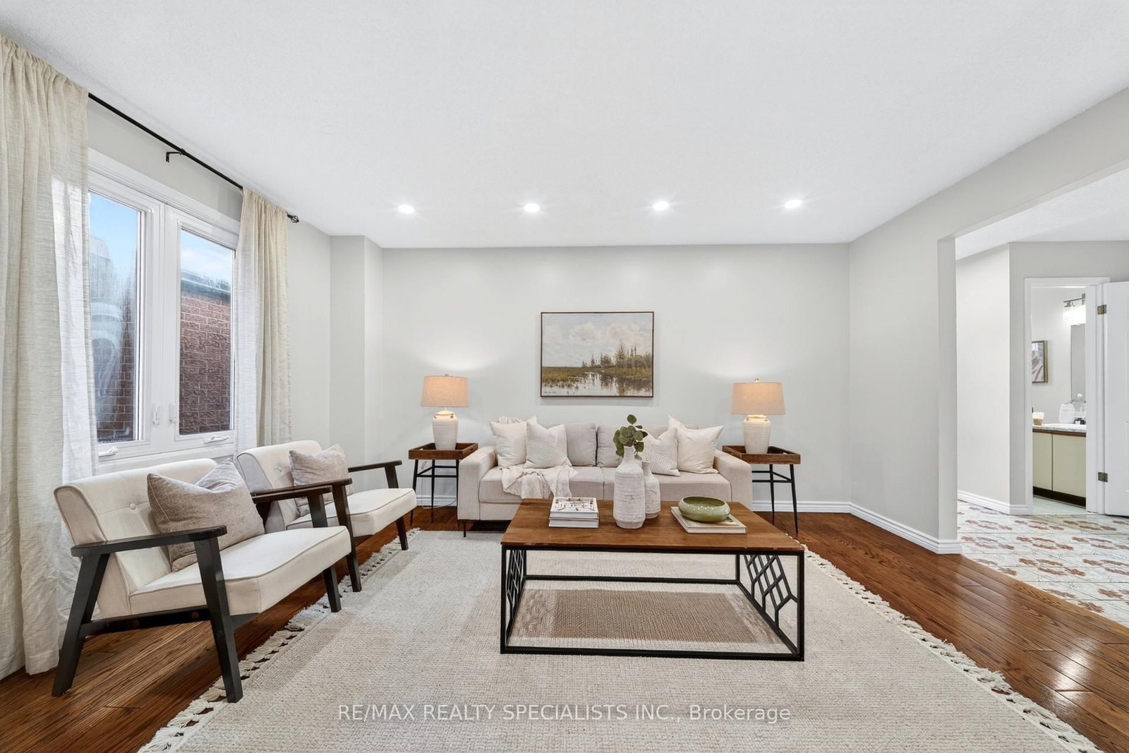 17 Payzac Avenue - Photo 7