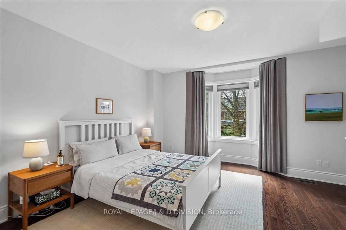 113 Langford Avenue - Photo 14