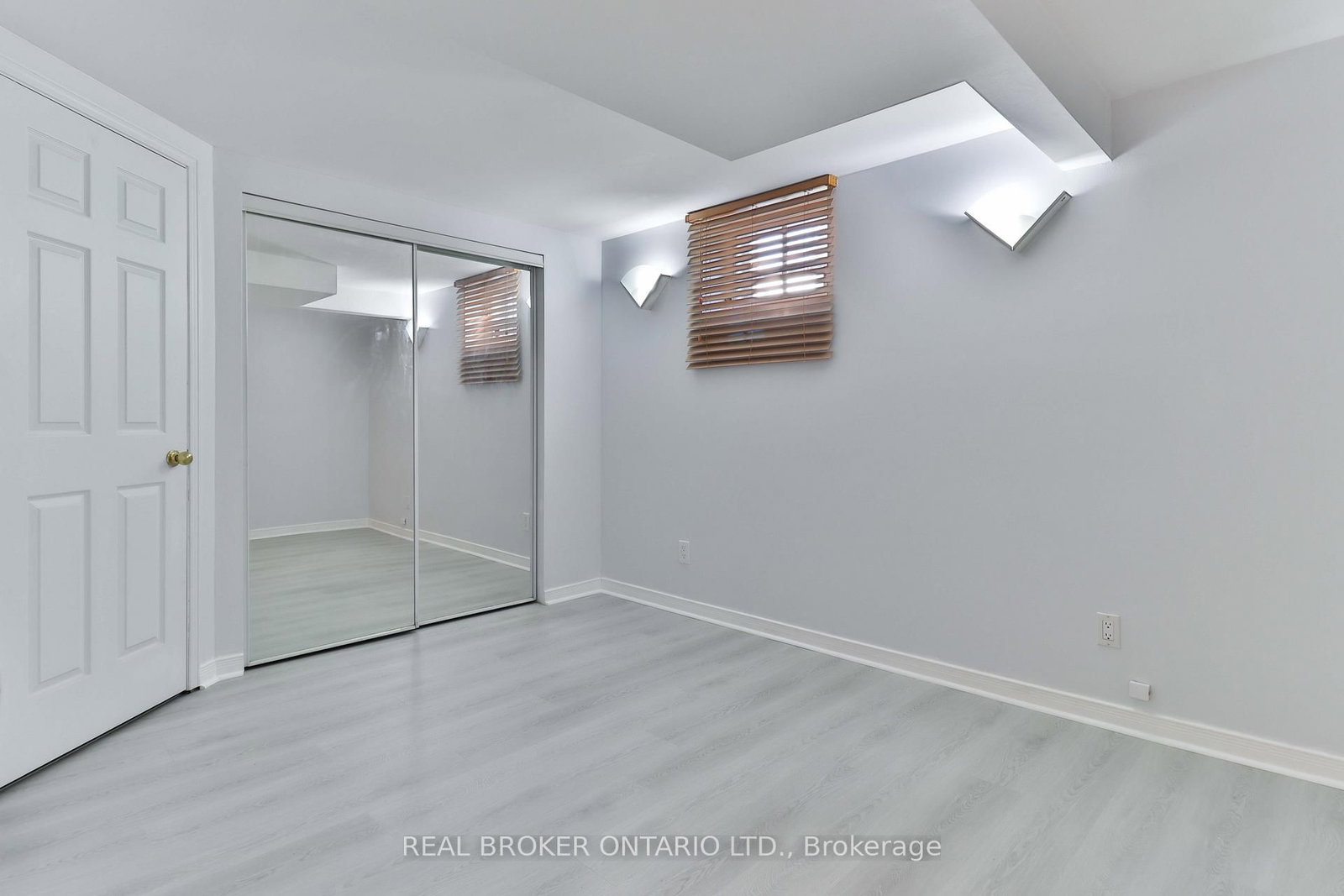32 Christina Crescent - Photo 17