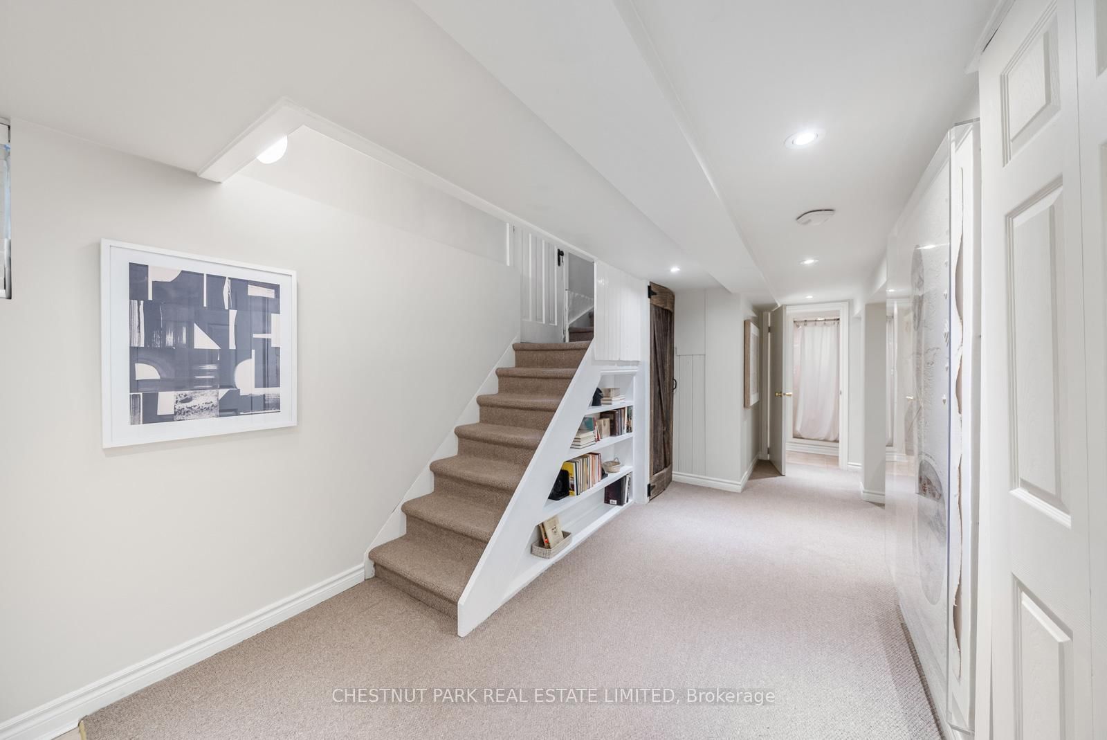 17 Glen Stewart Avenue - Photo 32