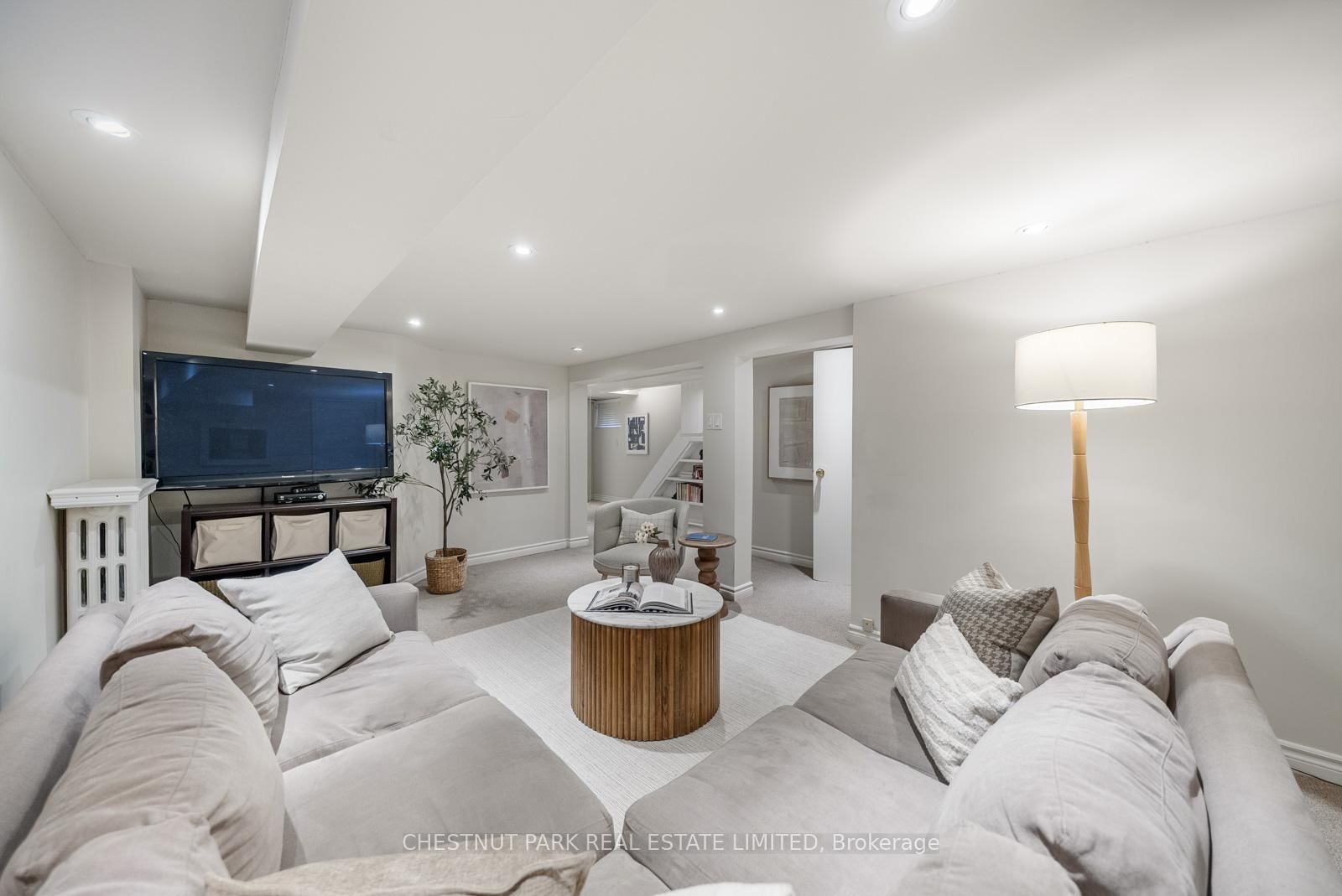 17 Glen Stewart Avenue - Photo 36
