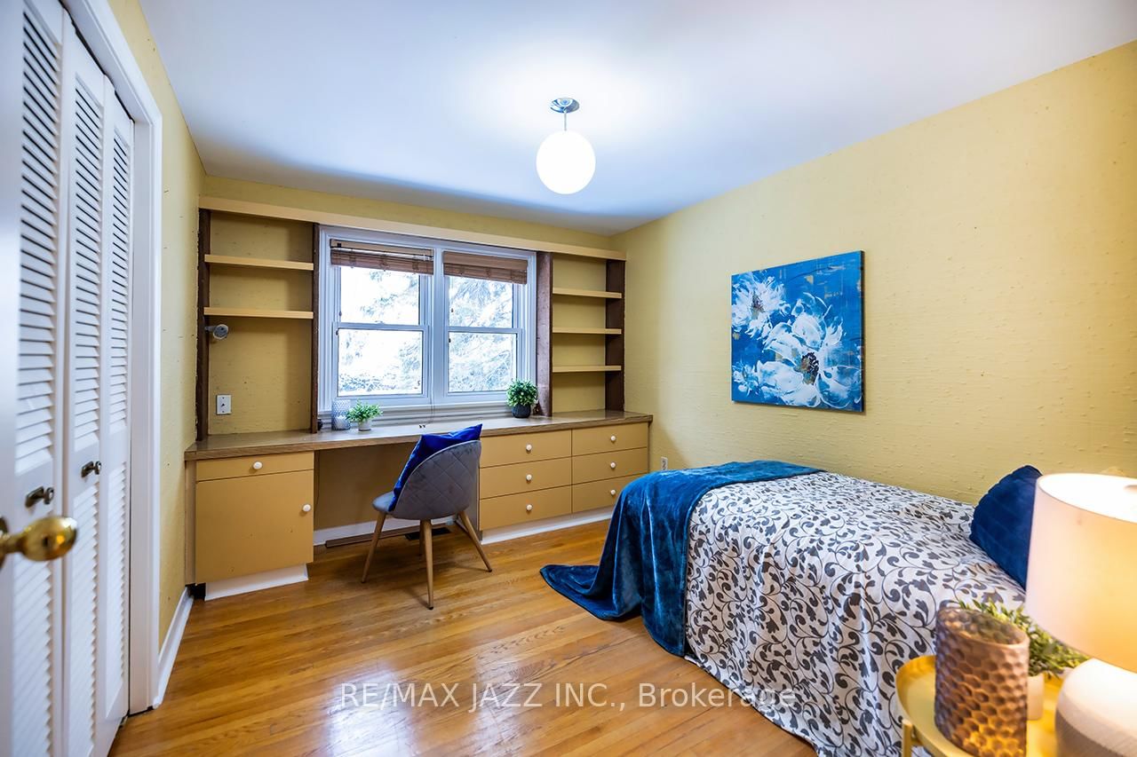 233 Wellington Street • Whitby, ON photo 27