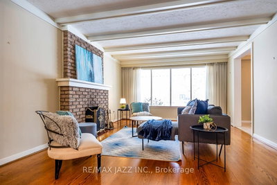 233 Wellington Street • Whitby, ON photo 9