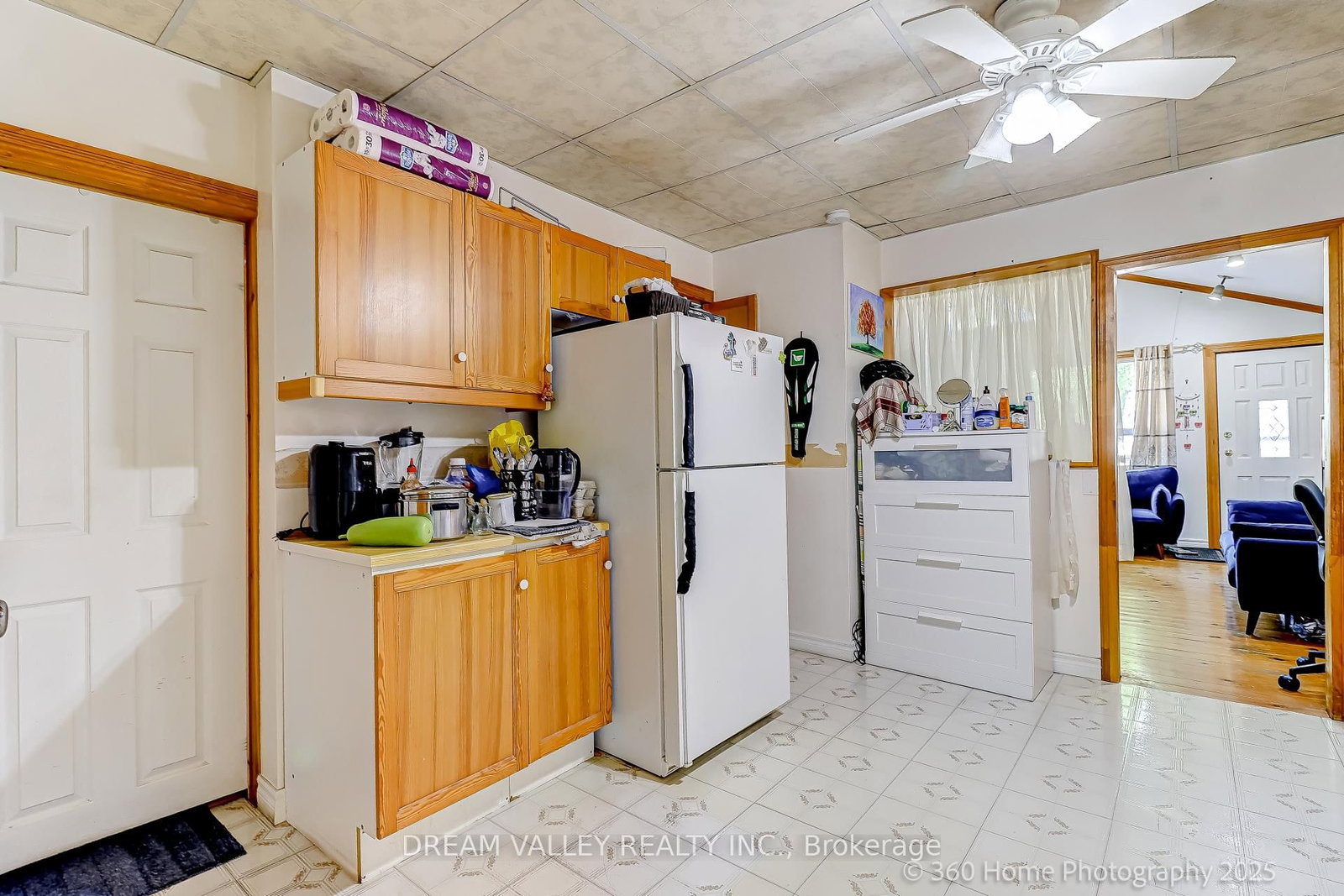 96 Laurel Avenue - Photo 10