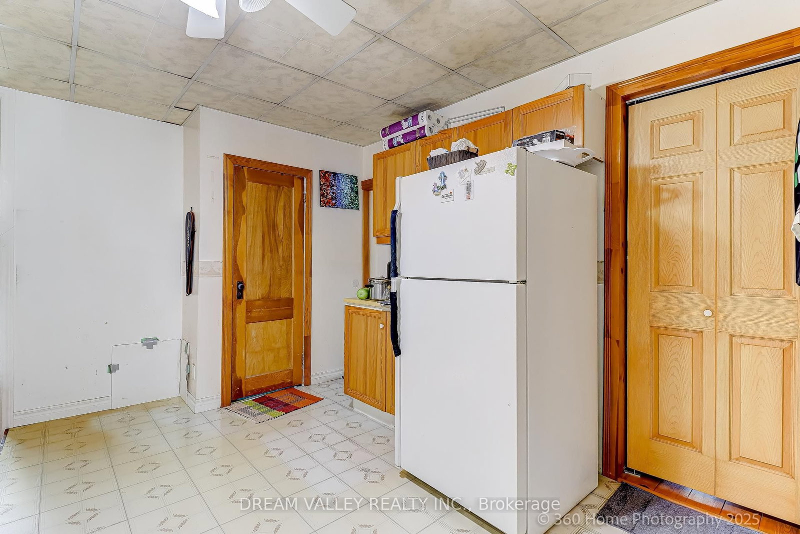96 Laurel Avenue - Photo 8