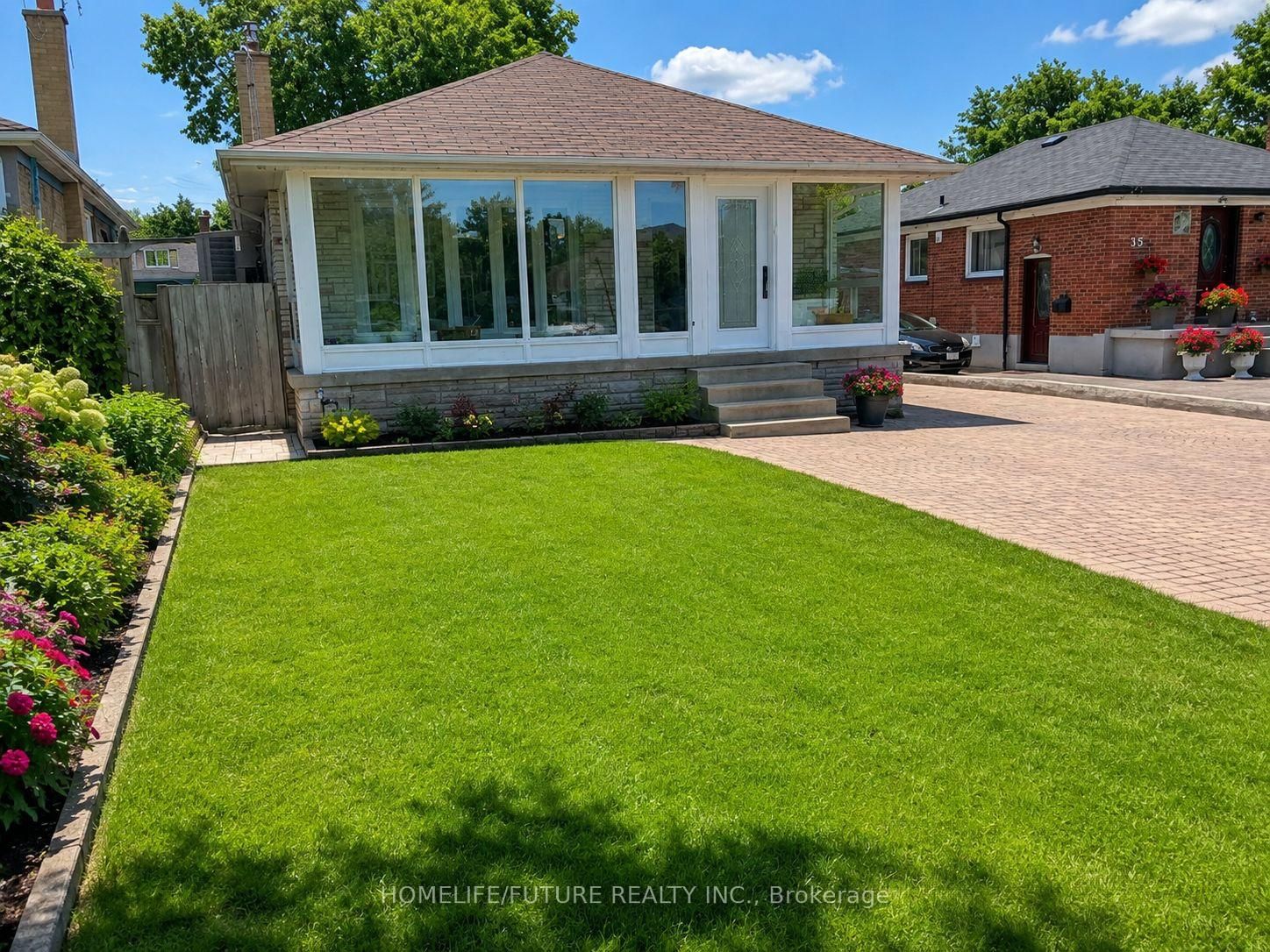 37 Miramar Crescent, Unit Upper