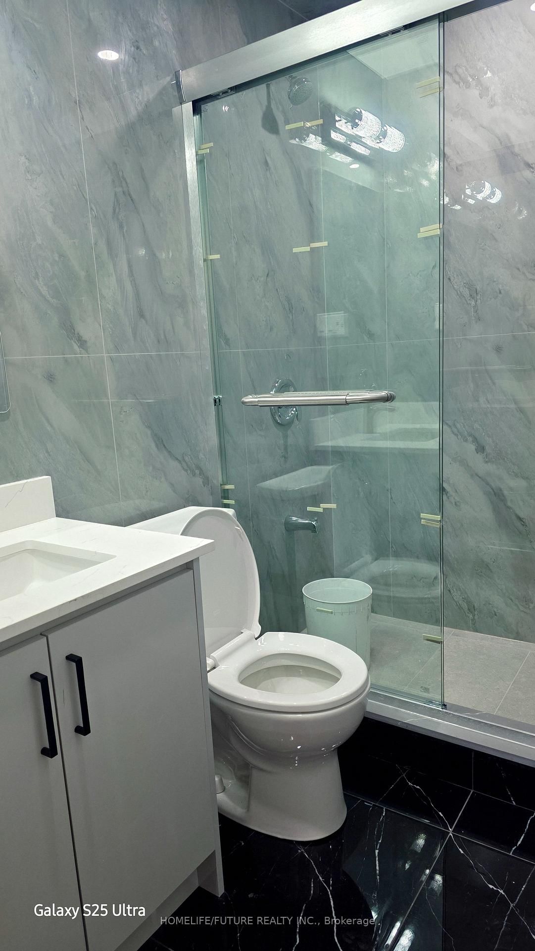 37 Miramar Crescent, Unit Upper - Photo 11