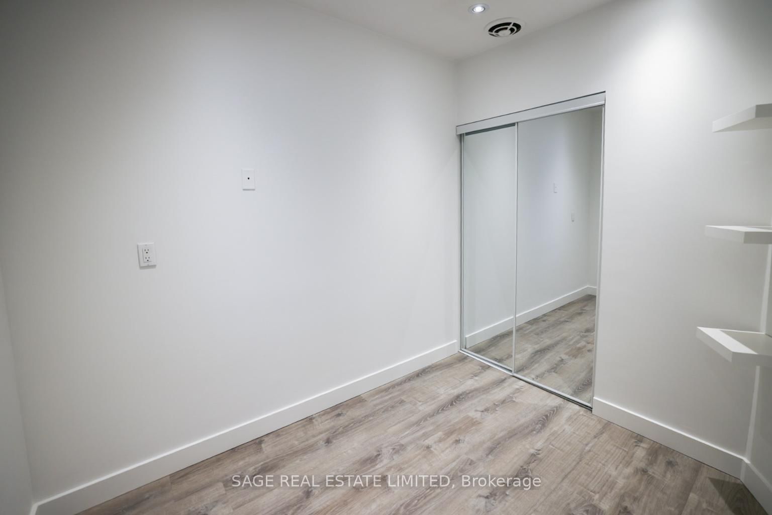 8 Brookmount Road, Unit 2 - Photo 10
